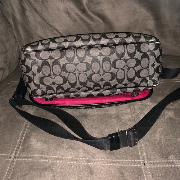 👶🏼EUC large Coach diaper bag - Picture 8 of 8